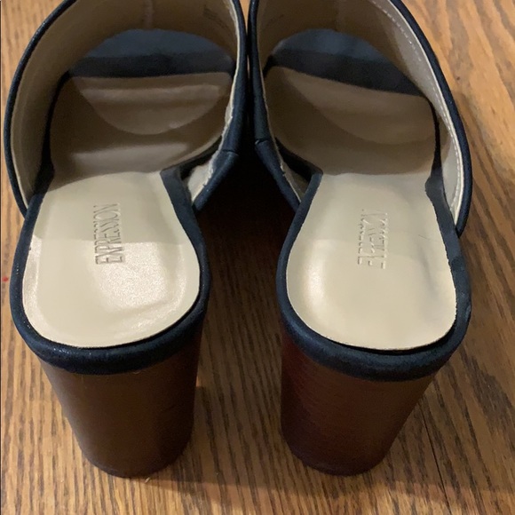 shoes - Picture 2 of 2